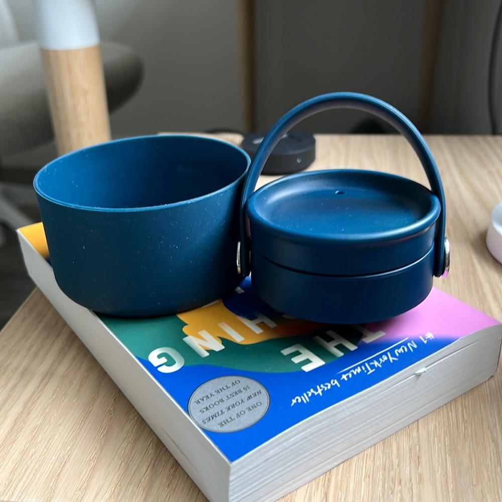 Blue Lid and Sleeve HydroFlask